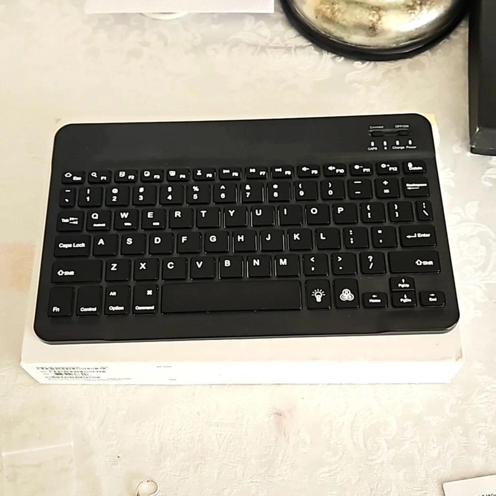Wireless Keyboard Phone/ Tablet 10